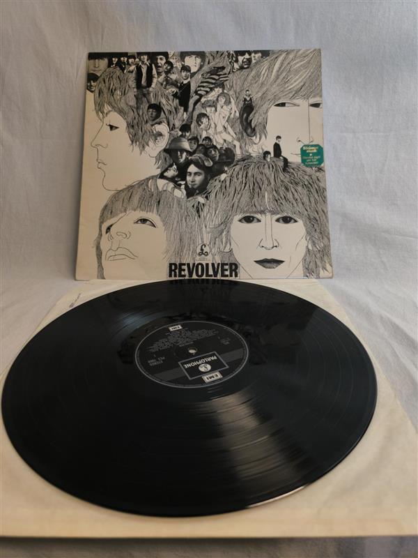 The Beatles – Revolver