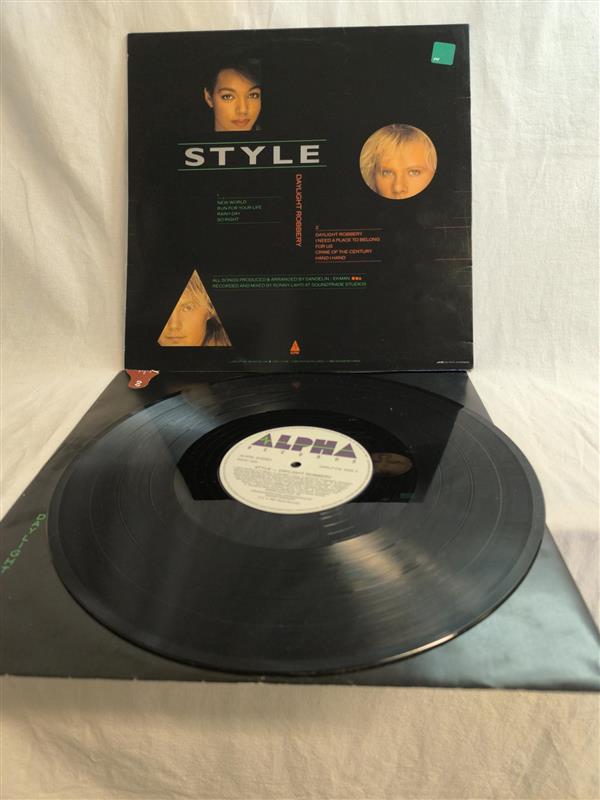Style – Daylight Robbery