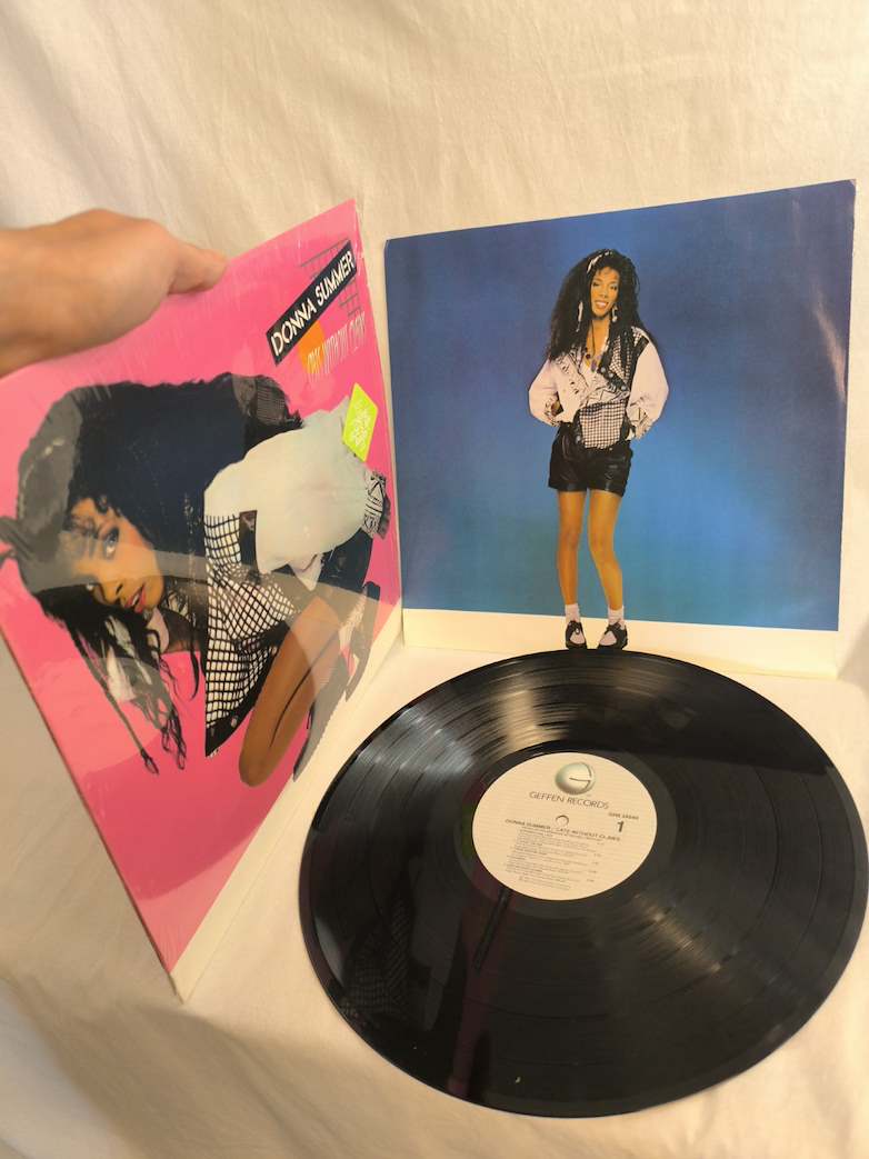 Donna Summer, "Cats Without Claws"