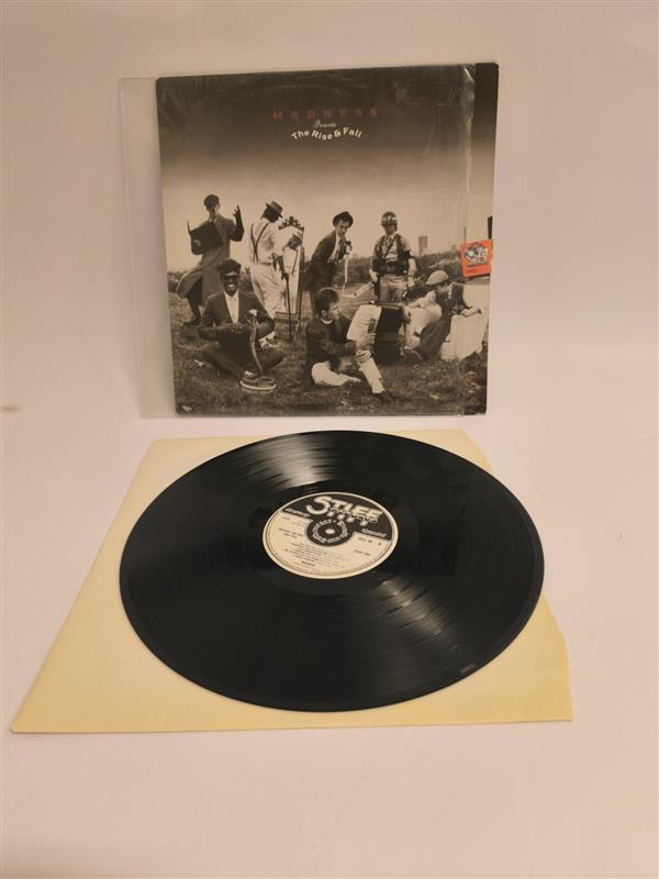 Madness – The Rise & Fall (LP) – 80-tals i sitt bästa