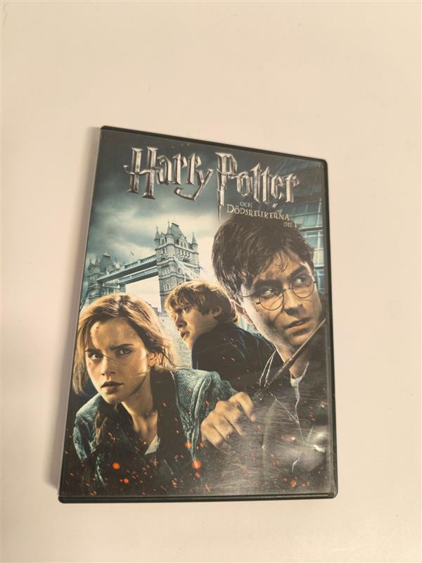 Harry Potter och Dödsrelikerna Del 1 – DVD