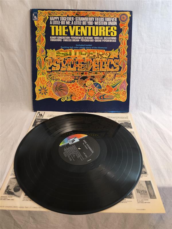 The Ventures – Psychedelic/ Super Psychedelics (vinyl, original pressings)