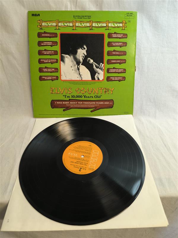 Elvis Presley – Elvis Country (I’m 10,000 Years Old)