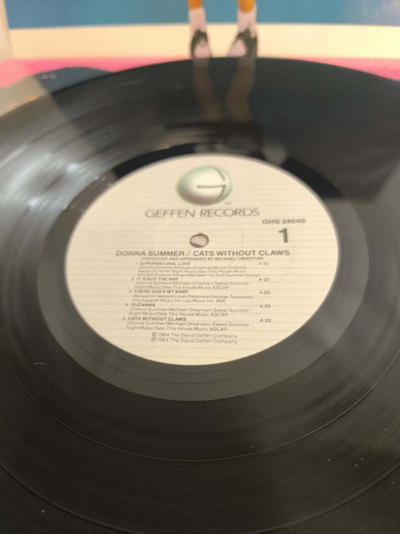 Donna Summer, "Cats Without Claws"