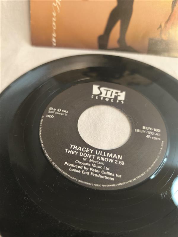 Tracey Ullman – They Don’t Know (7” Vinyl, 1983)