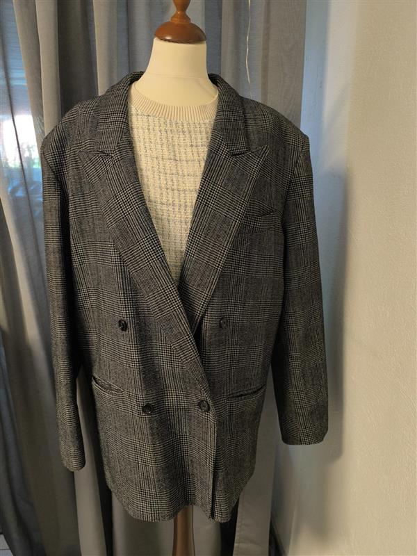 A men's blazer from St. Jacques – Apparel for Men, size 52/24/26