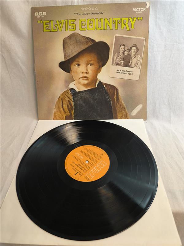 Elvis Presley – Elvis Country (I’m 10,000 Years Old)