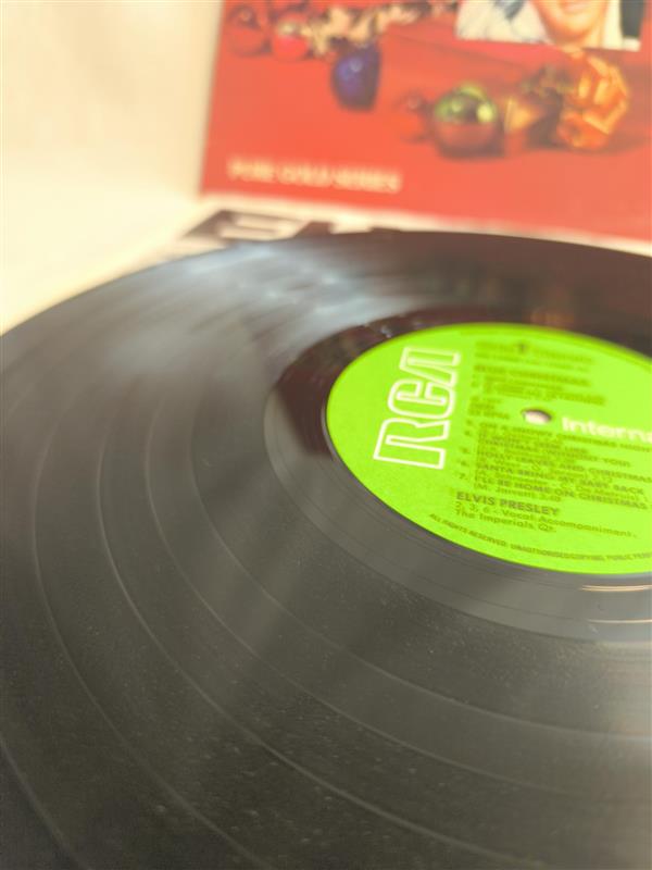 Elvis Presley – Blue Christmas