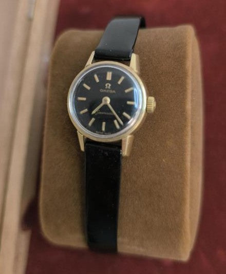 Omega Seamaster – Vintage Ladies' Wristwatch